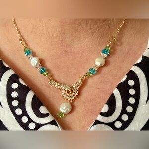Elegant Gold and genuine Biwa pearl/Swarovski crystal blue and Green Necklace
